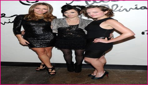 Get Your First Look At The Adorable Alice + Olivia Collection & See Which Celebs Turned Up To Check It Out!